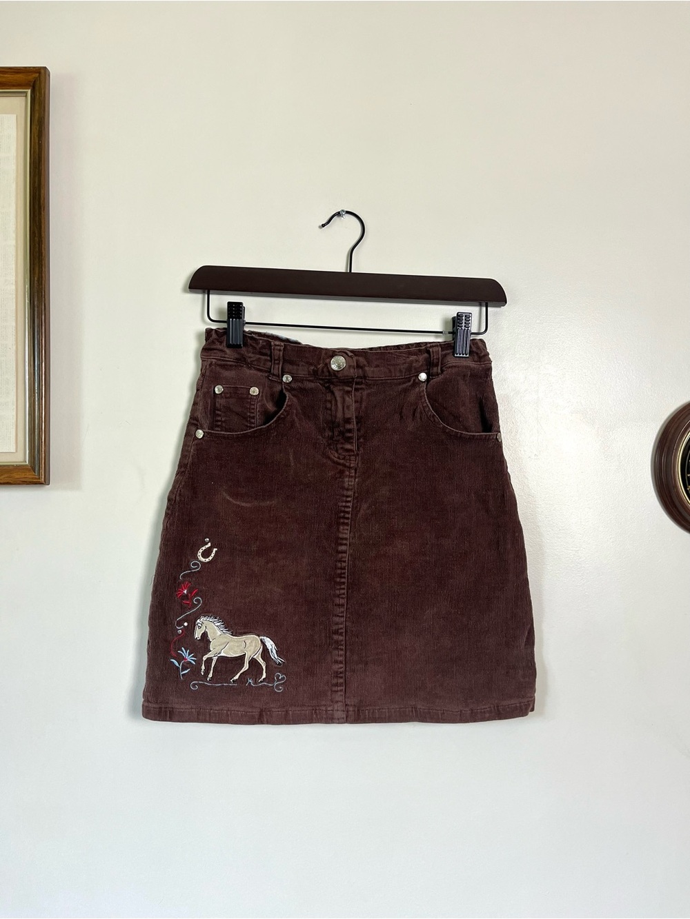 Vintage Y2K “Traum Pferde” Brown Corduroy Embroidered Skirt 10 Yrs